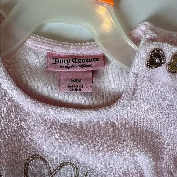 Juicy Couture NWT Baby Girl Pink French Terry One Piece Romper Size 3-6M - Picture 3 of 7